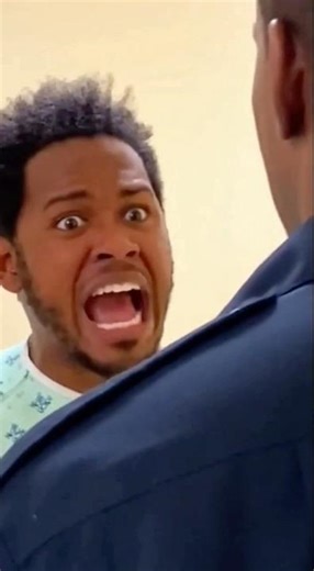 Help help they are trying to steal my organs🤣🤣🤣🤣🤣🤣 #funny #comedymove #movie #comedy