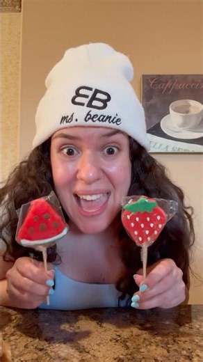 YOUR BIRTHDAY CHOOSES YOUR LOLLIPOP FLAVOR #msbeanie