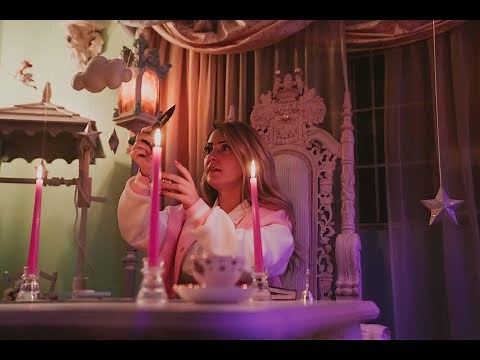 Scene Queen - Pink Rover (Official Video)