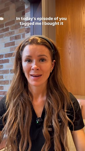 4K views · 59 reactions | SKIMS FACE WRAP REVIEW Ok so it wasn’t the ACTUAL skims ones (because I’m not paying $104 for a gimmick) but you get the drift. This one is a thumbs down for me, unless you’re looking for a post surgical face compression garment. There is no way something like this will sculpt your face. Just go see your friendly neighbourhood cosmetic doctor instead. Dr K #skims #skimsreview #cosmeticdoctor #doctor | Dr Kristy K | Facebook