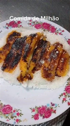 Tapioca com banana: poucos ingredientes #receitafacil #tapioca #cafedamanha #delicia #short #banana