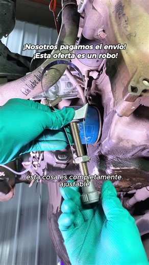 🚚 Envío Gratis El 99% de la gente no sabe que este truco para el filtro de aceite existe. 🤫 ¿Tu compa lo apretó de más? Con esto lo solucionas. ¡No más resbalones! Esta es la única llave que de verdad agarra tu filtro. ¡Deja de pelearte con ese filtro de aceite atascado! ¿Haces tu propio cambio de aceite? Esta herramienta es obligatoria. Tu filtro de aceite te está suplicando que compres esto. #herramientas #Mecanico #CambioDeAceite #HazloTuMismo #cosasquenecesitas