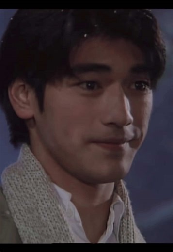 Takeishi Kaneshiro's Charming Christmas Movie Moment