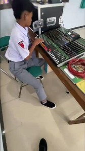 POV: Working a gig at school #soundsystem #loudsoundsystem #viralsound