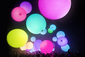 边界面模糊的空间雕塑 / Spatial Sculpture with Ambiguous Boundaries | teamLab