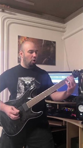 Comment if you want to hear the full song🤘
