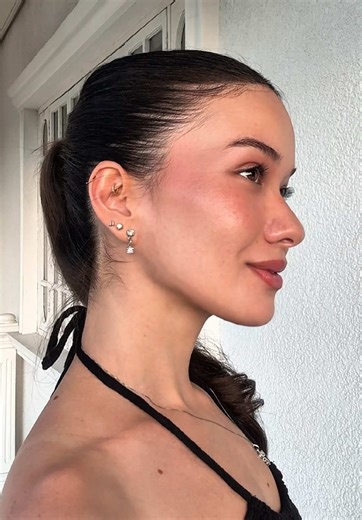 Affordable Makeup Setting Spray Review for Holiday Looks