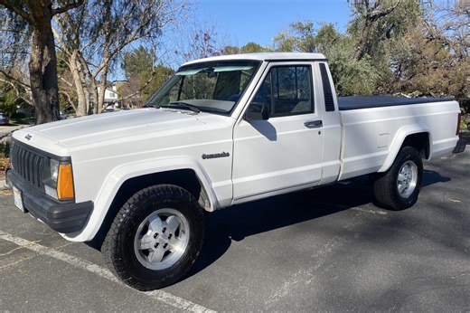 No Reserve: 1988 Jeep Comanche Pioneer 4.0L 5-Speed