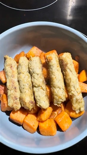Diced sweet potato’s and chicken sausage. Nothing fancy but sure is delicious #sweetpotato #sausage