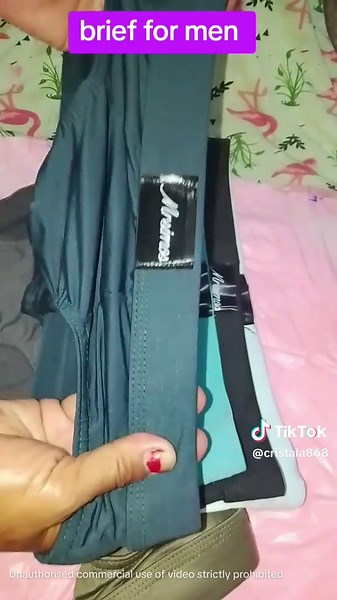 High-Quality Solid Color Briefs for Men