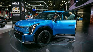 Kia to invest $200 million in Georgia plant to begin building electric SUVs