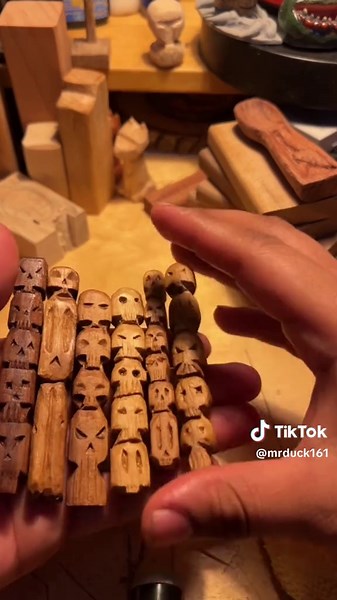 Unique Wood Skull Keychains Crafting Tutorial