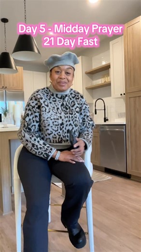 Day 5 of the 21 Day Fast: Forgiveness. That’s a great big one. It’s much easier to say you forgive than it is to actually forgive. There are feelings and emotions that you have to put under subjection of the Holy Spirit. But as Gods has forgiven and forgotten so can we. We just need Him to help us. #prayingsista #21dayfast #middayprayer #christianwomenspeaker #keeppraying