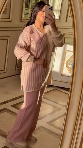 Nouvelle collection chacha 🥰🌸🌸ensemble en laine douce super Qualité 💎avec des perles 💎🌸🌸les tailles 36.38.40.42.44.46.48.50⚠️Disponible en gros et détail 🔜passez vos commandes par un message privé 🕵️‍♂️ Livraison a domicile 🏡 | Chacha Collection