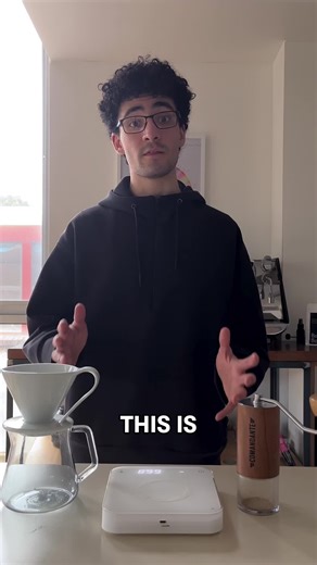 How to dial in your pour over coffee ☕️ Grind size, Water temp, roast and ratio are some of many variables that effect the taste of your brews! ☕️ #coffee #pourover #coffeebrew #brewing #barista #coffeeathome #homebrewing