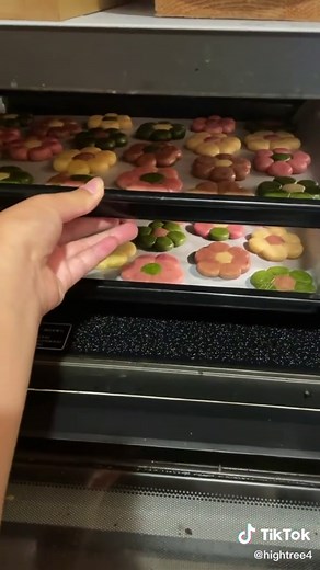 押し花クッキーの作り方と楽しみ方