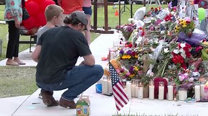 Mourners pay tribute to victims of mass shooting at Uvalde school