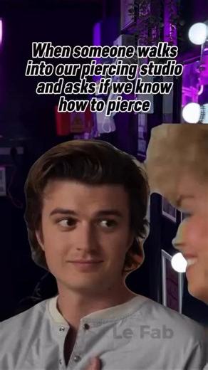 Sometimes its an eventful day at the studio!!! 😂😂 we do certainly know how to pierce as it says ‘piercing studio’ on the window 🙈 . . . If you want a piercing come in and see us ! 💉 💎 . . . 📍 𝗣𝗶𝗲𝗿𝗰𝗲 𝗠𝗲 𝗝𝗲𝘀𝘀𝗶 𝗕📍 Newarks ONLY luxury piercing studio ✨️ ᴘɪᴇʀᴄɪɴɢ ~ ғɪɴᴇ ᴊᴇᴡᴇʟʟᴇʀʏ ~ ᴀᴇsᴛʜᴇᴛɪᴄs ~ ᴛᴏᴏᴛʜ ɢᴇᴍs 𝑩𝑶𝑶𝑲 𝑺𝑬𝑹𝑽𝑰𝑪𝑬𝑺 SHOP JEWELLERY! 👇🏻 www.piercemejessib.co.uk🌎 . ℒℴ𝒸𝒶𝓉𝒾ℴ𝓃 : 4 Church Street, Newark 𝒰𝒦 , NG241DT ☎️ 01636700423 . UKAPP Jewellery stockist 💎 .