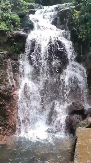 relaxing waterfall sound😌 #song #music #waterfall #saiyaara #hindisong #travelvlog #nature #