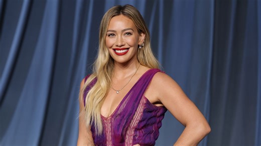 Hilary Duff open over druk van roem bij nieuwe muziek - Newsmonkey