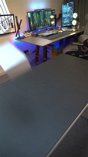 Introducing the #REDMAGIC9Pro: 🐉Snapdragon 8 Gen 3 📱True Full Screen Gaming ❄️22,000 RPM Turbo Fan 🔋6500mAH battery 80W Fast Charging 🤯100% Flat Design New Customizable RGB Starting at $649 #TheChillNeverQuits Click the link in our bio to learn more.