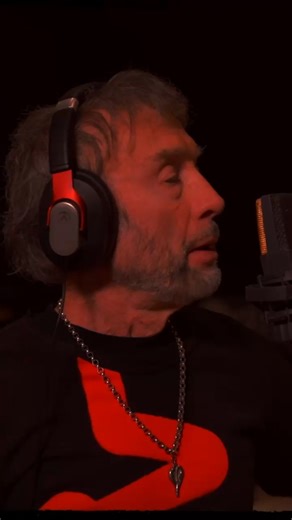 The official music video for Halestorm's cover of “Shooting Star” is OUT NOW! Lzzy vocally shook and rocked 'Shooting Star' into the stratosphere. Halestorm recorded the song at their studio in Nashville, sent me the track and I recorded my vocal ad libs plus acoustic and electric guitar parts. However, I did meet the band recently when they played in Canada and they were so respectful they touched my heart. Watch here: https://youtu.be/Qmf-dN9gsGM | Paul Rodgers Official