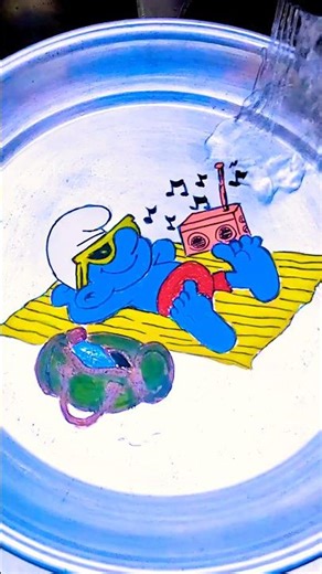 Clumsy Smurf Chills on the Beach 🎵🧽 | Satisfying Pan Cleaning ASMR #shorts #asmr #thesmurfs #washing