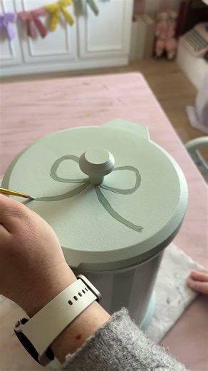 Thrifted spring finds + how I styled them! 🌸 Which is your favorite? 🏡