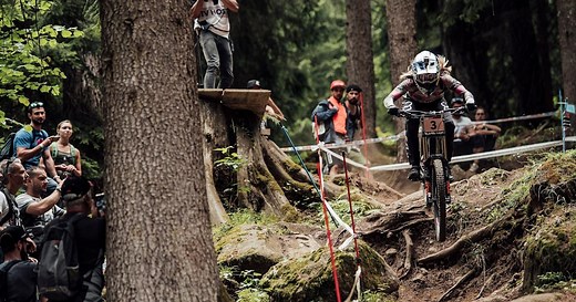 MTB Downhill vs Enduro: How do they compare?