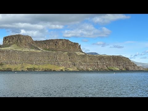 Hike at Horsethief Butte, Columbia River Gorge || Washington, April