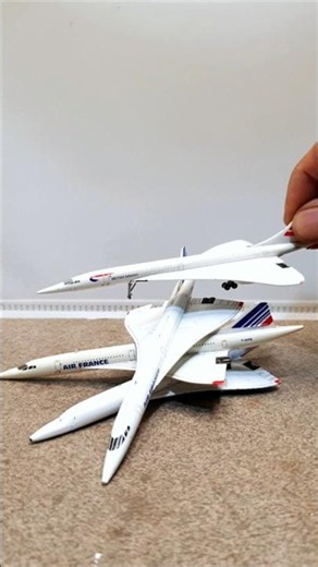 Diecast model airplane airlines plane crash collection #diecast #airplane #airlines #plane #shorts