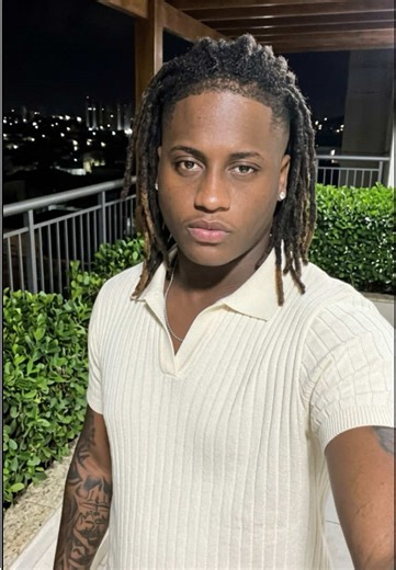 Prompt no link da bio ⚡️Como usar no Gemini 1️⃣Abra o app Google Gemini 2️⃣Selecione uma foto da sua galeria #wallpaper #fotos #ia #imagens #gemini