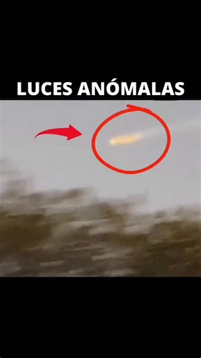 ENCUENTROS OVNI 🛸 on Instagram: "👽 Hay cientos de miles de avistamientos capturados en video, 🛸 reportes de abducciones, eventos paranormales. Desde hace muchos años, incluso si nos remontamos miles de años en la historia, la presencia de seres no humanos siempre ha estado presente, desde los jeroglíficos hasta los videos que actualmente puedes encontrar en las redes sociales. ¿Por qué los gobiernos siguen ocultando esto? 🤔 👁️ Si Envías un DM o Comentas “LIBRO” podrás saber todo sobre 👇🏻