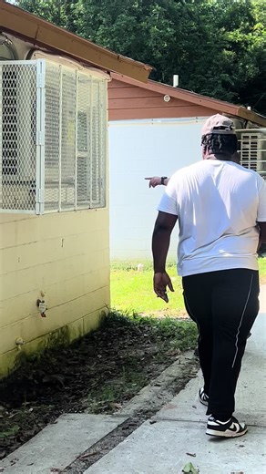 Jeremiah King (@onecallsolutionsllc)’s videos with Let It All Work Out - lil wayne’s intern