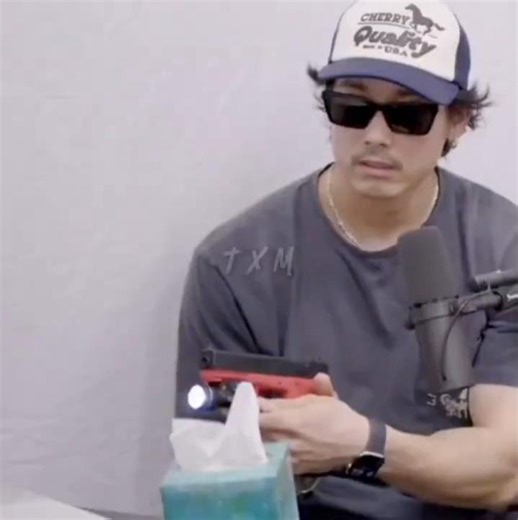 VanossGaming flexing his aiming skill irl #cbum #nobatidao