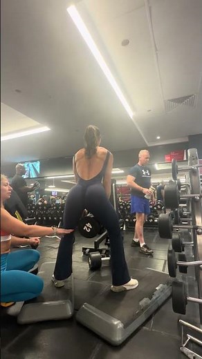 Leg Day Showed Me No Mercy Today 😩🔥 | BRU LUCCAS #youtubeshorts