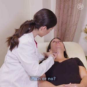 I got my double chin injected and the results are permanent Would you get plastic surgery to get ahead in your career? https://r29.co/2BeZAys | Refinery29 Beauty