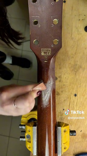Broken head repair. Part 2 #guitar #guitarrepair #luthier #asmr #sutisfyingasmr #guitartech #гітара #ремонтгітари #sutisfying #rec