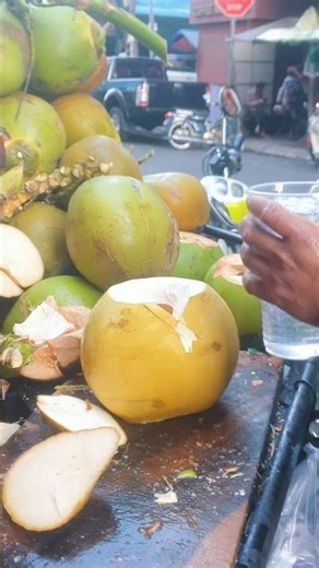 Coconut Cutting The Most Satisfying Technique Yet