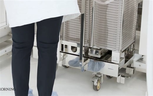 Corning® Automated Manipulator Platform for Stacked Cell Culture Vessels