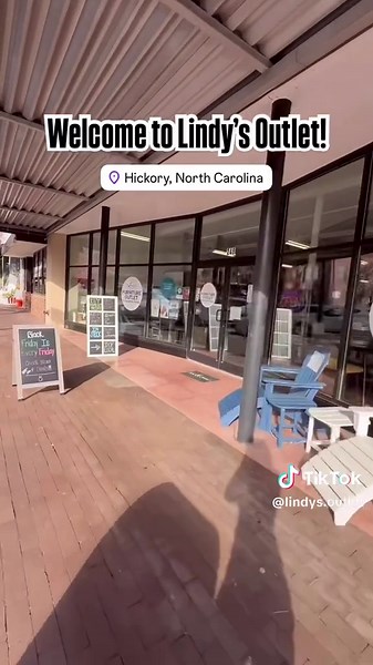 Exploring Downtown Hickory: Coffee, Shopping, and Dining