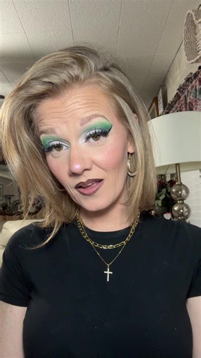 90s Makeup & Outfit Transitions