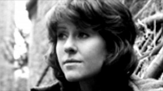 Dr Who star Elisabeth Sladen dies