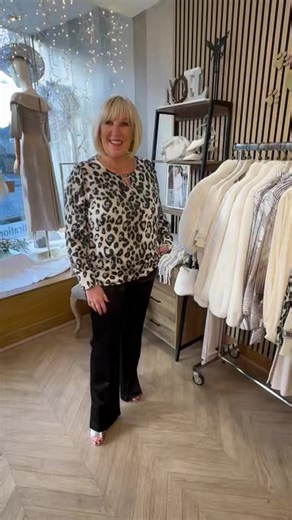 10% OFF - Monari Glamour Nights ✨ Still looking for something special for Christmas? Check out our Glamour Nights story from Monari, in store now and perfect for stylish winter glam ✨ To order: Send a private message, call the shop on 01324 636343 or visit us at: 16-18 Princes Street, Falkirk 💝 Free post on orders over £99 #catwalk #falkirk #newcollection | Catwalk