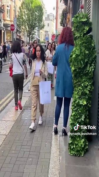 Top funny bushman prank #bushmanprank #bushman #funnytiktok #prankvideo