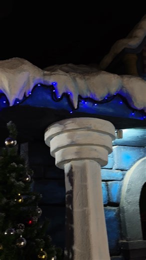 Sneak peek 👀 Only 4 days to go until our opening this coming Saturday, who’s excited 🙋🏽‍♀️🙋🏽‍♂️ Final tickets remaining, book now: https://themagicalchristmasadventure.co.uk/ #themagicalchristmasadventure#ChristmasEventUK #christmasevents #meetsanta #santasgrotto #santasgrottouk #ukgrotto #christmasexperience | 4 Kingdoms Adventure Park Hampshire