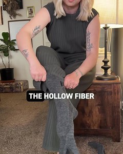 Compression socks aren’t supposed to hurt. But most options are way too tight, overheat your feet, and start sliding down halfway through your day. Hollow Socks were built to solve that problem. We combined ultra-soft baby alpaca fibers with light, breathable compression that stays up, feels good, and actually works. ✅ 15–20 mmHg compression to reduce swelling ✅ Cushioned support to relieve foot pain ✅ Made from breathable baby alpaca fiber ✅ Moisture-wicking, odor-resistant, temperature regulat
