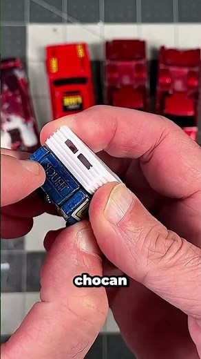 El ÚNICO Propósito De Estos Autos De Juguete De La Década De 1980 Era Destruirlos