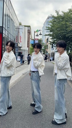 行進DAISUKI🚶🫶#佐藤三兄弟 #三つ子 #DAISUKI #意味不じゃない #メジャーデビュー