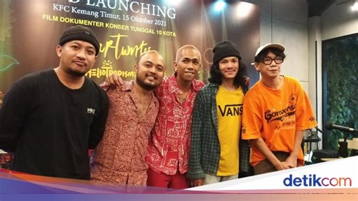 Lirik Mangu - Fourtwnty feat Charita Utami yang Viral